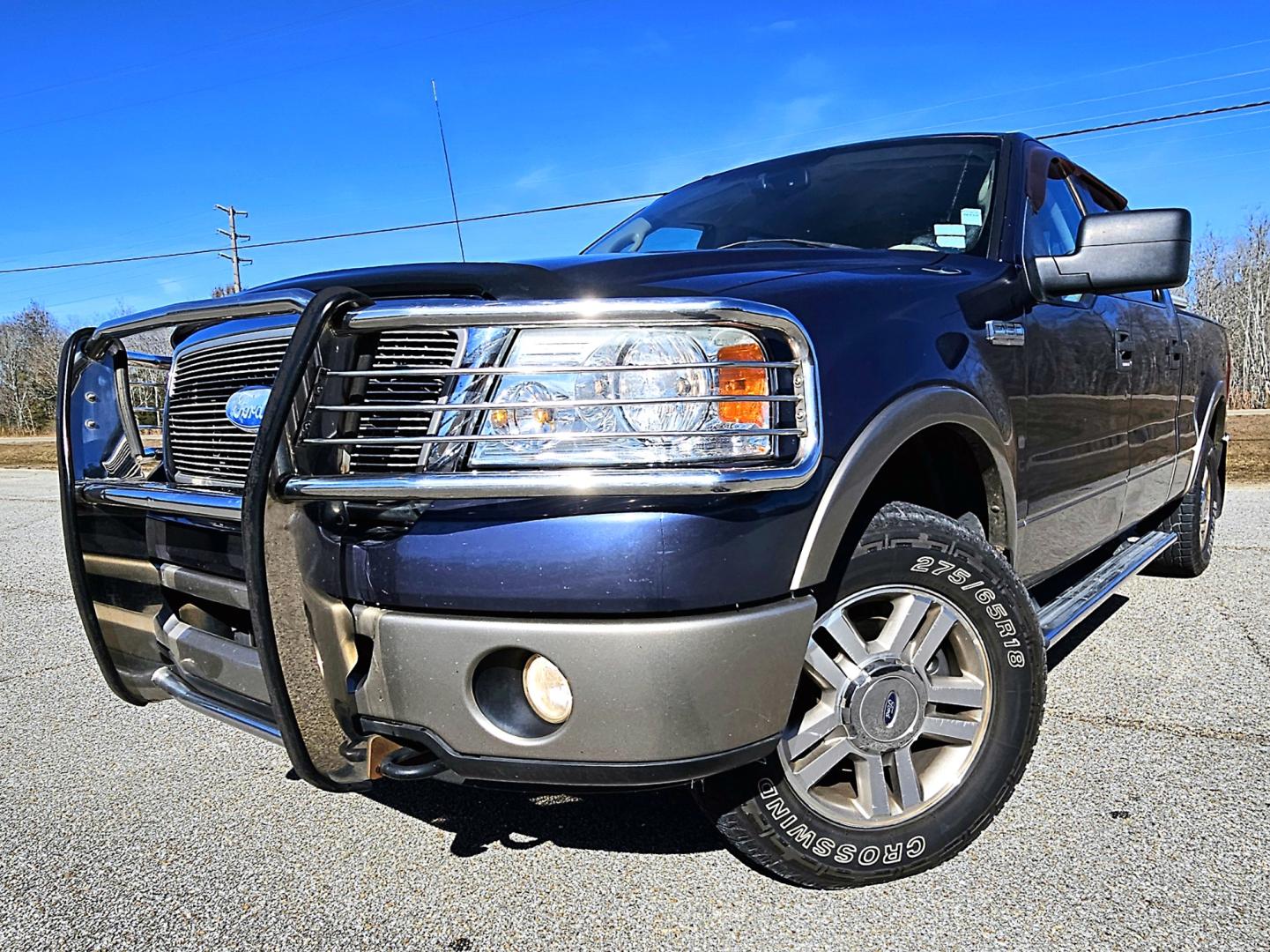 2006 Blue Ford F-150 Lariat SuperCrew (1FTPW14V86F) with an 5.4L V8 SOHC 24V FFV engine, 4-Speed Automatic Overdrive transmission, located at 18001 Kellogg Rd, Saucier, MS, 39574, (228) 832-1441, 39.421459, -76.641457 - Photo#23